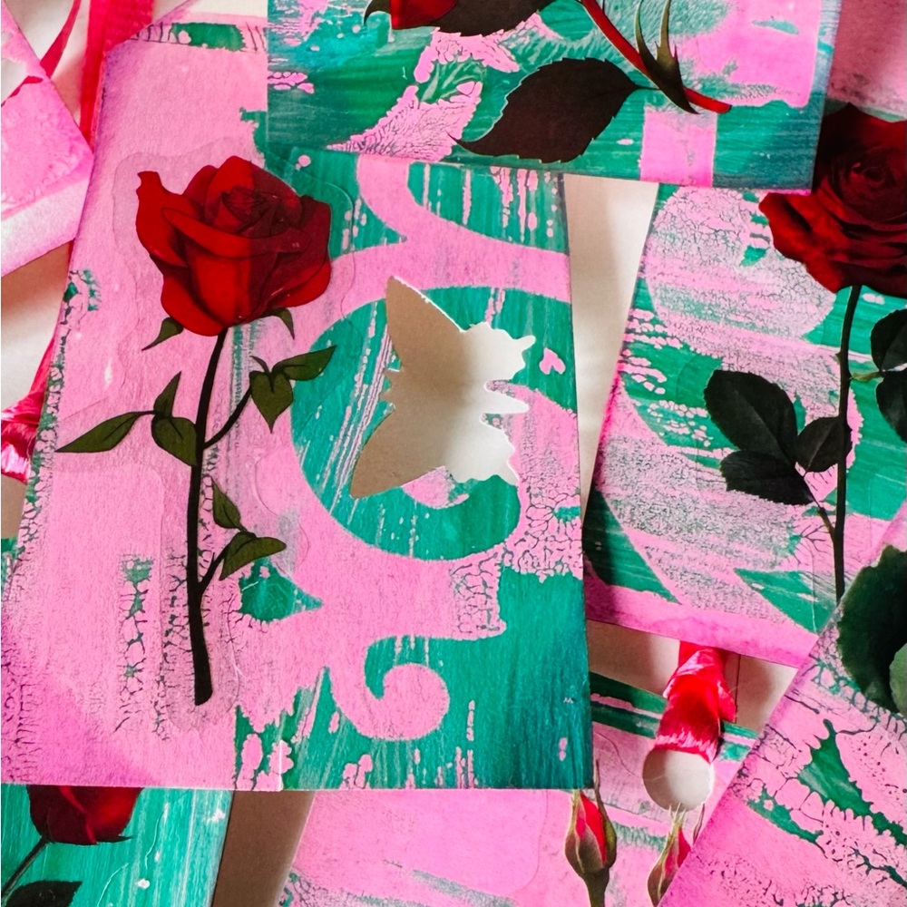 10pink and teal rose mini hang tags - Picture 3 of 3